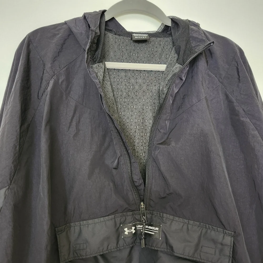 Under Armour Rush 1/2 Zip Anorak Woven Hooded Windbreaker Jacket Mens XL